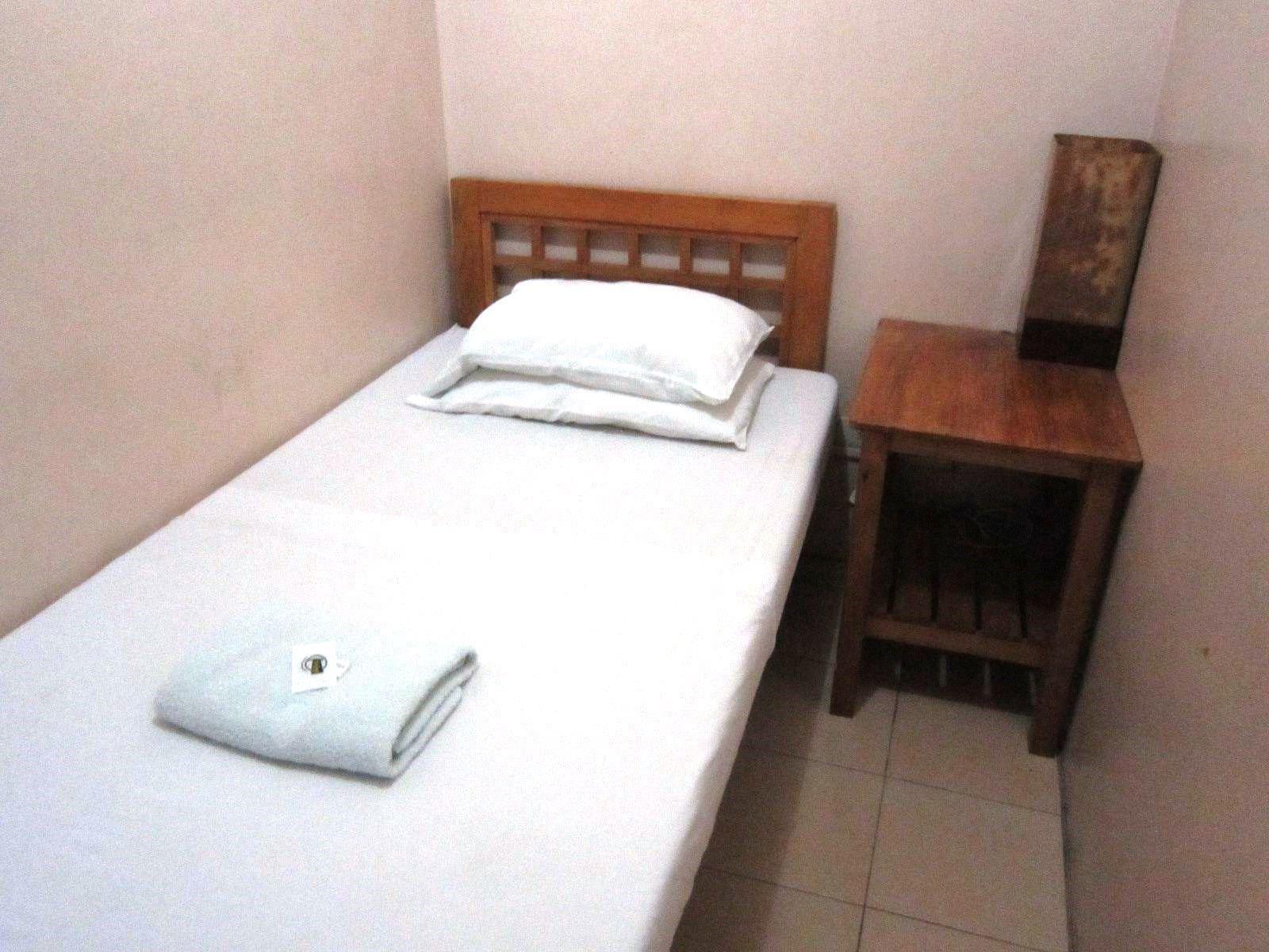 11Th Street Bed And Breakfast Баколод Екстериор снимка