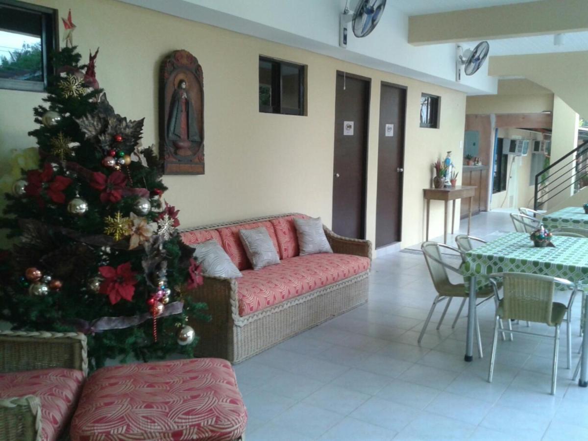 11Th Street Bed And Breakfast Баколод Екстериор снимка