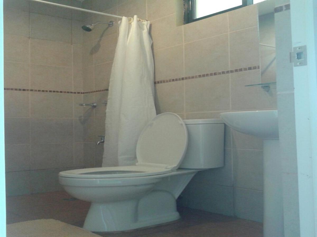 11Th Street Bed And Breakfast Баколод Екстериор снимка
